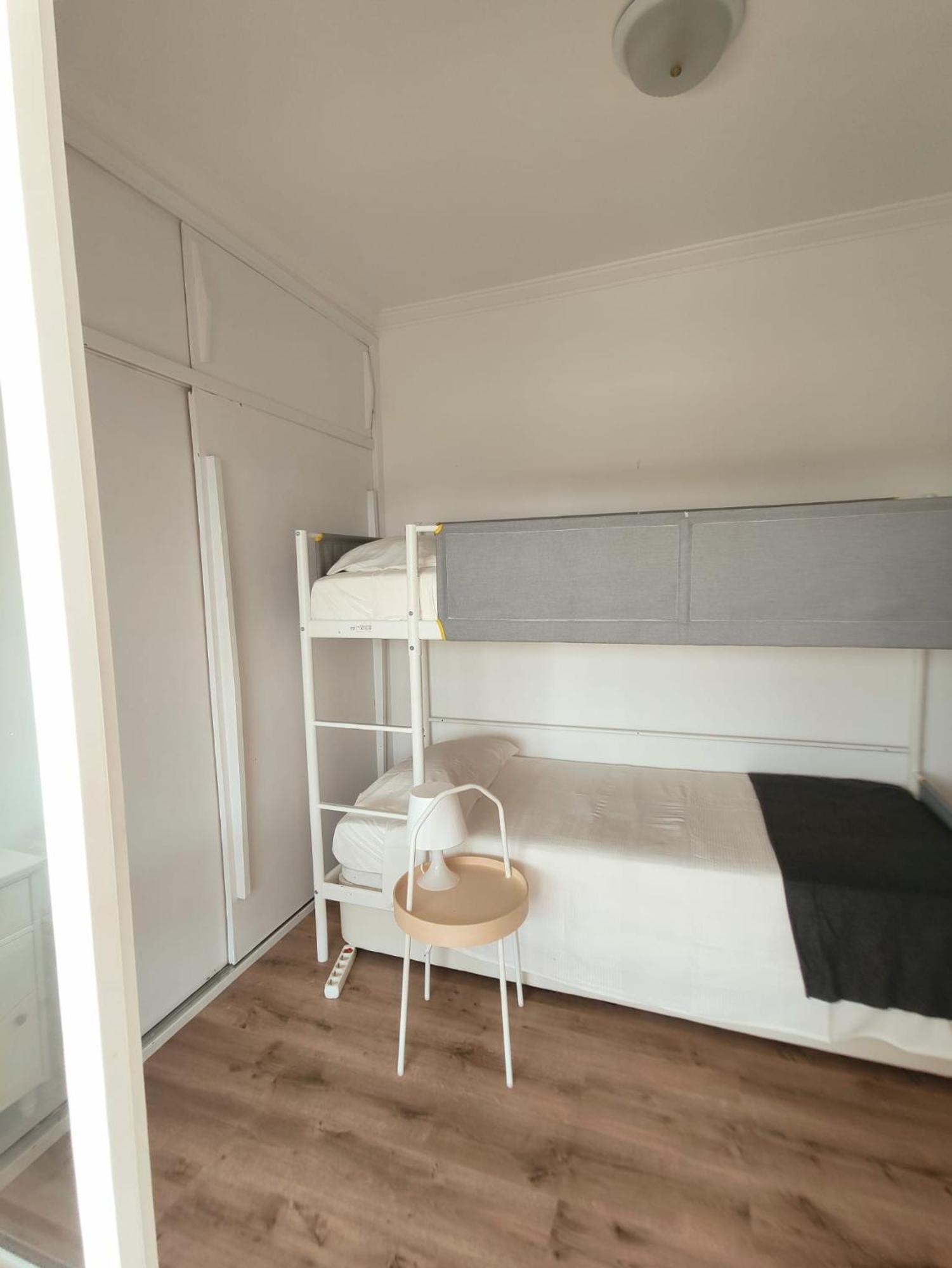 White House Apartment Parede Room photo